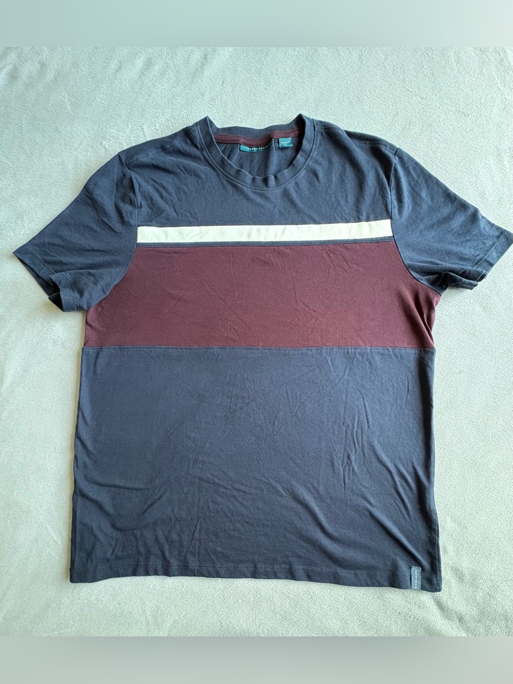 Perry Ellis Color Block Tee in Blue & Burgundy Size Large